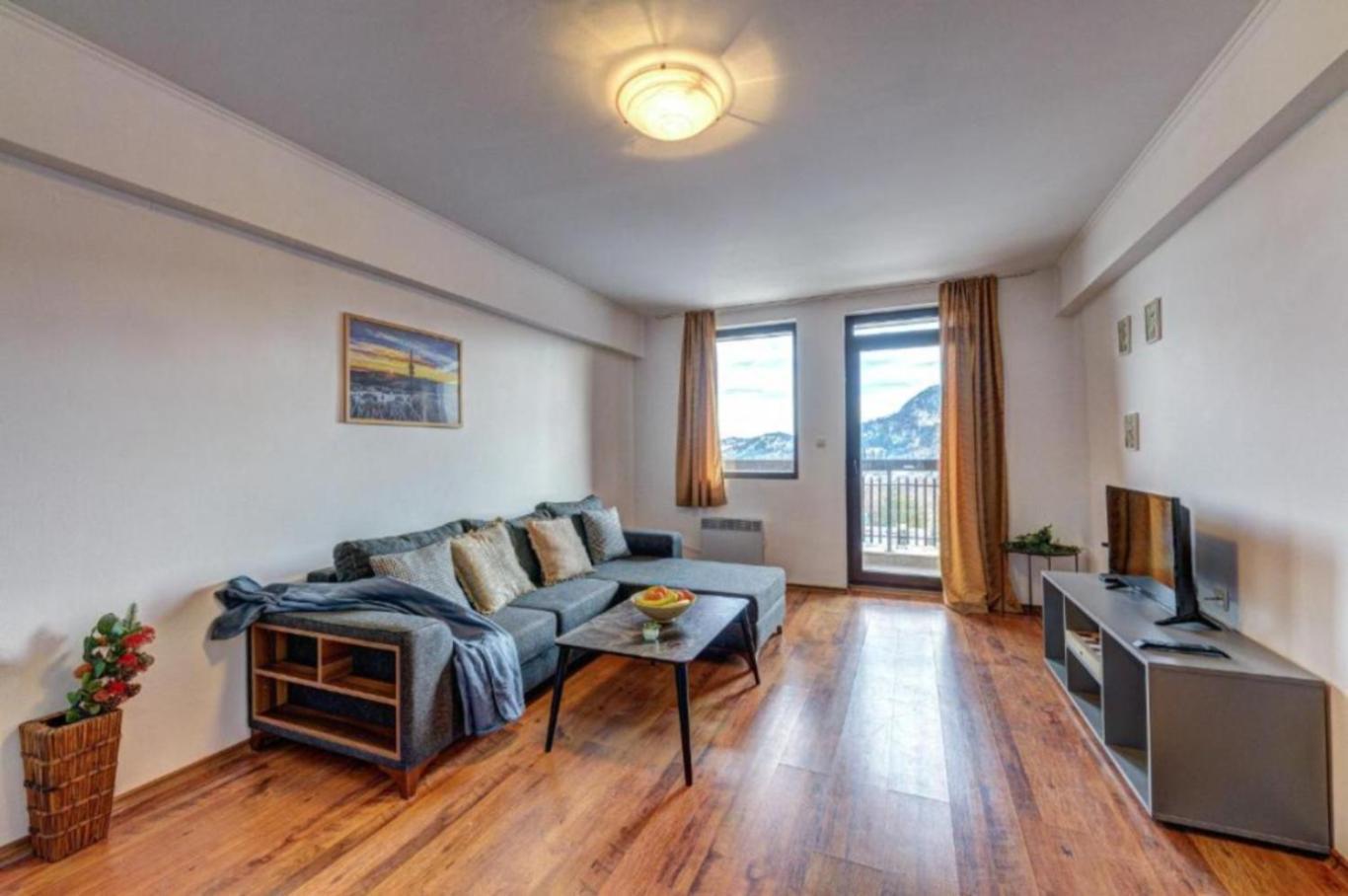 Silver Hills Rooms & Apartments With Free Parking Paşmaklı Dış mekan fotoğraf